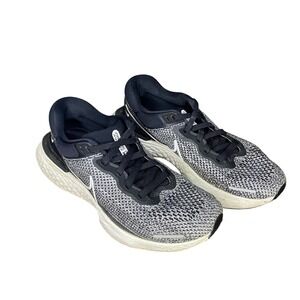 Nike ZoomX Invincible Run Women Running Shoes Black White Cushioned Sneakers 8.5